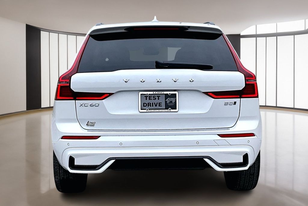 New 2026 Volvo XC60 B5 Ultra SUV