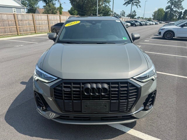 2022 Audi Q3 S line Premium Plus photo 4