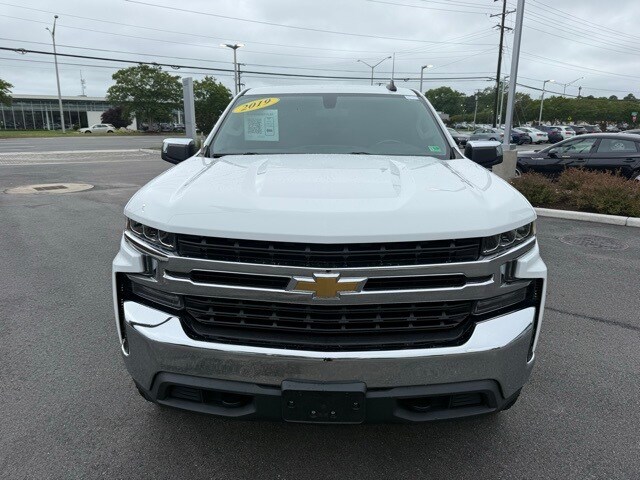 2019 Chevrolet Silverado 1500 LT photo 4
