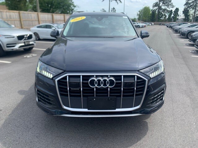2024 Audi Q7 45 Premium Plus photo 4