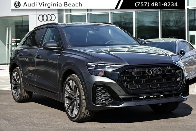 2025 Audi Q8 55 Premium Plus photo 2