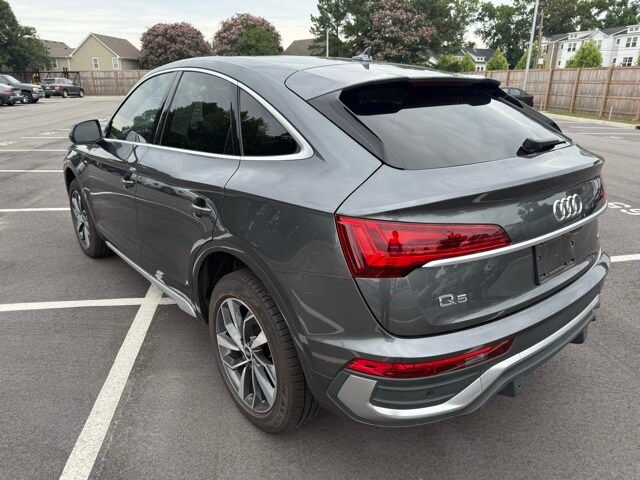 2022 Audi Q5 Sportback 45 S line Premium Plus photo 3