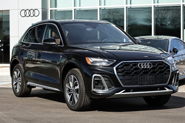 2025 Audi Q5 45 S line Premium photo 2