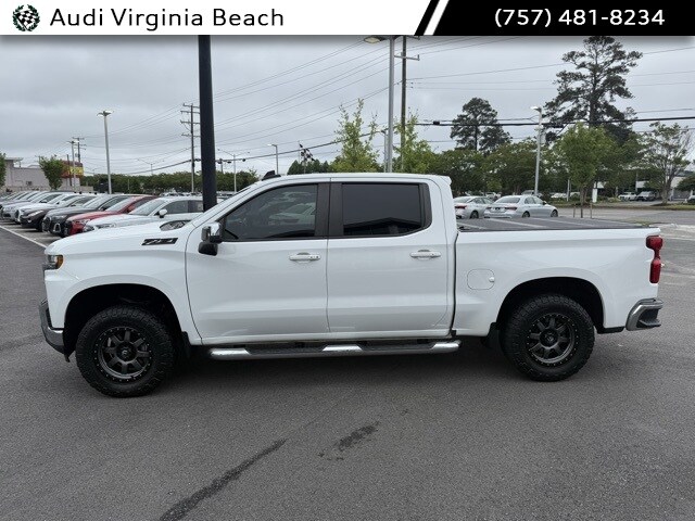 2019 Chevrolet Silverado 1500 LT photo 2