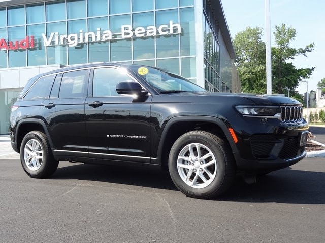 Used 2023 Jeep Grand Cherokee Laredo with VIN 1C4RJHAG4PC513503 for sale in Virginia Beach, VA