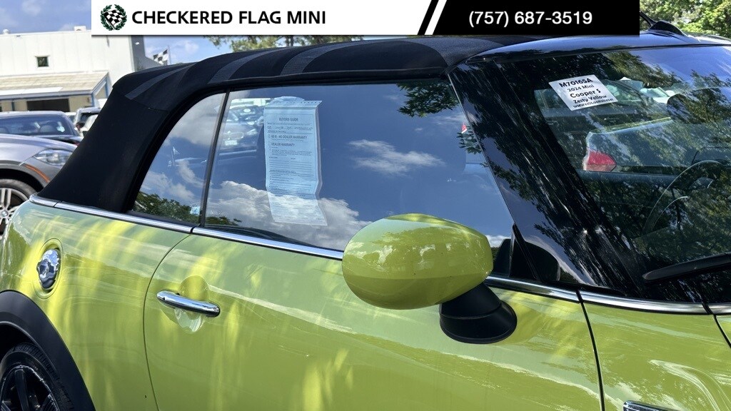2024 Mini Cooper Signature Convertible photo 4