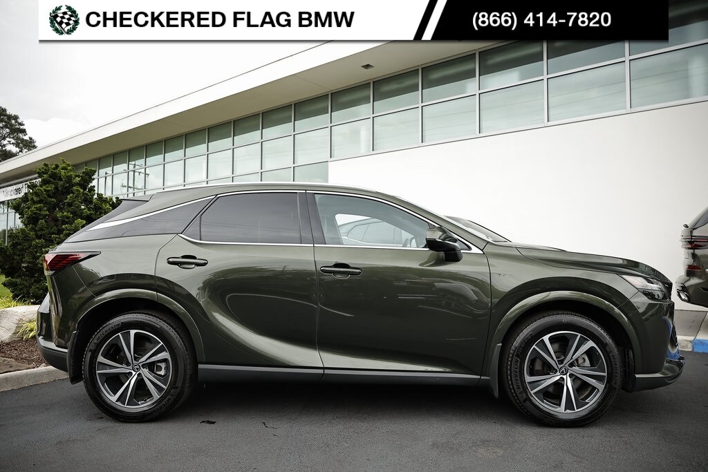 2024 Lexus RX 350h Premium photo 3