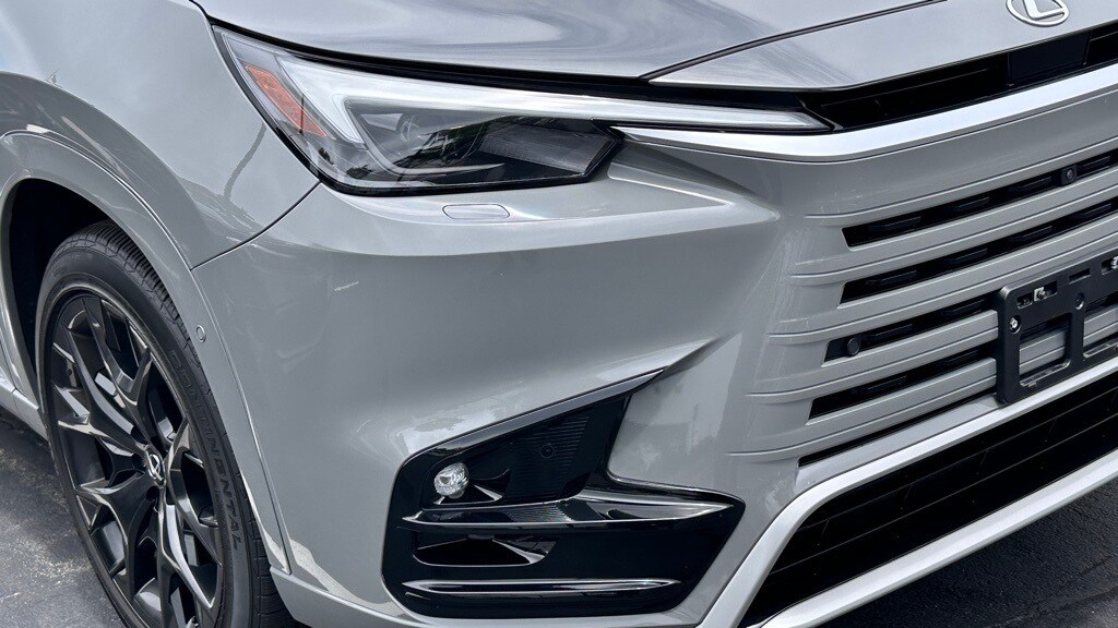 2024 Lexus TX 500h F SPORT Premium photo 2