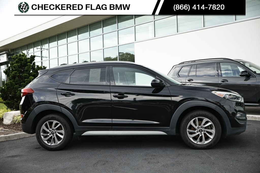 2018 Hyundai Tucson SEL photo 3