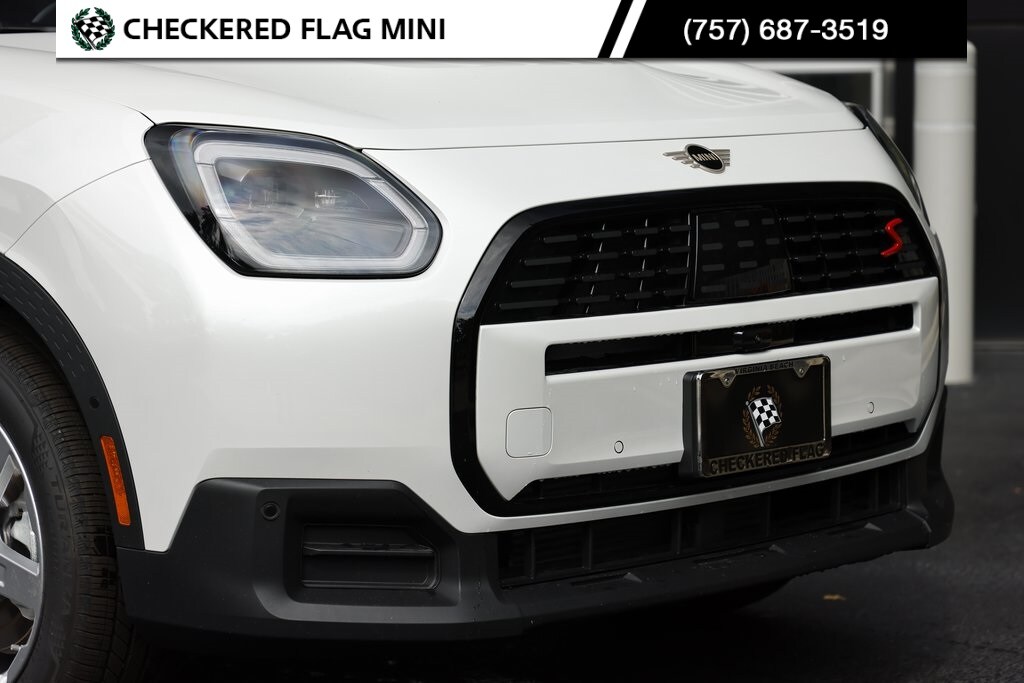 2025 Mini Cooper S ALL4 photo 3