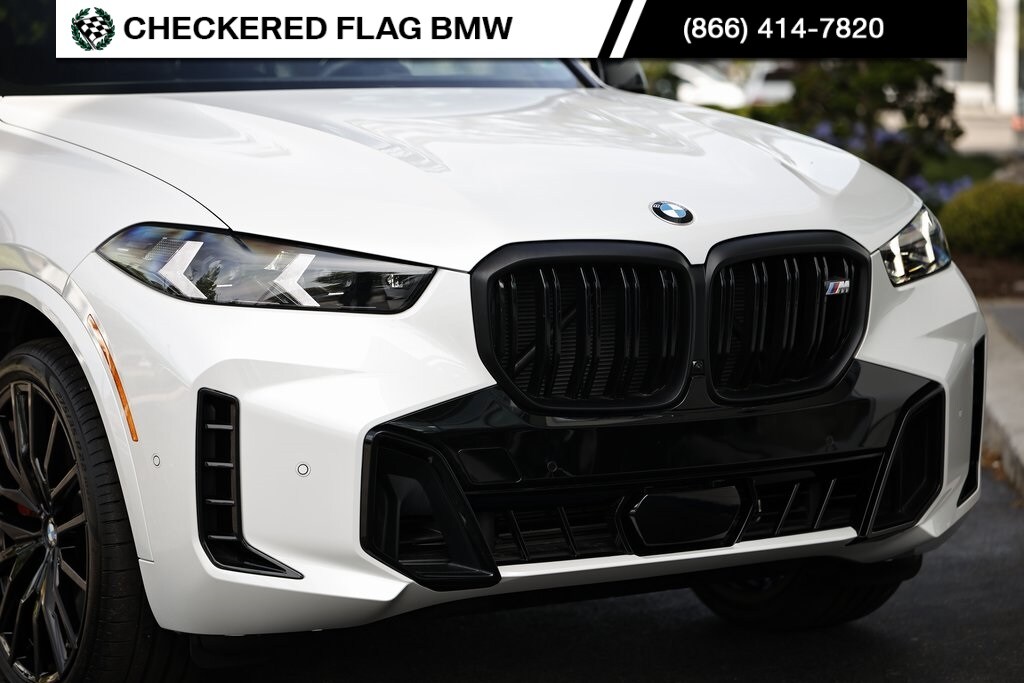 2025 Bmw X5 M60i photo 2