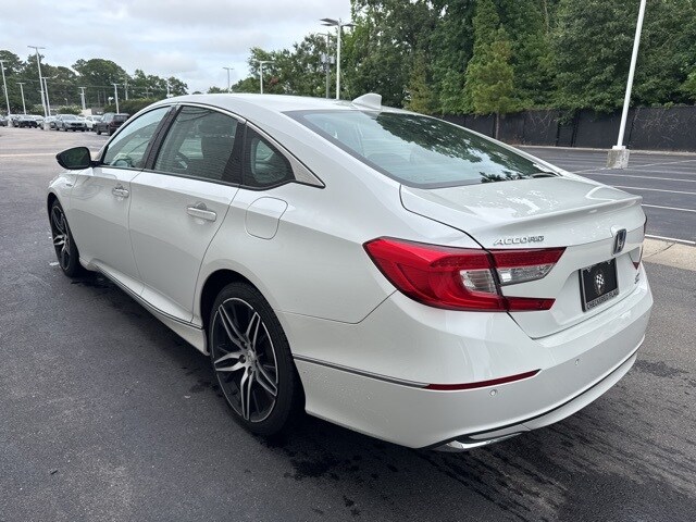 2021 Honda Accord Hybrid Touring photo 4