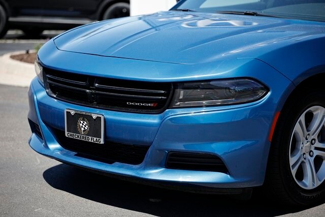 2022 Dodge Charger SXT photo 3