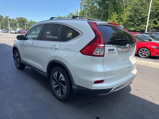 2015 Honda CR-V Touring photo 4