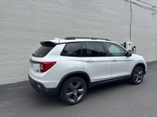2020 Honda Passport Touring photo 3