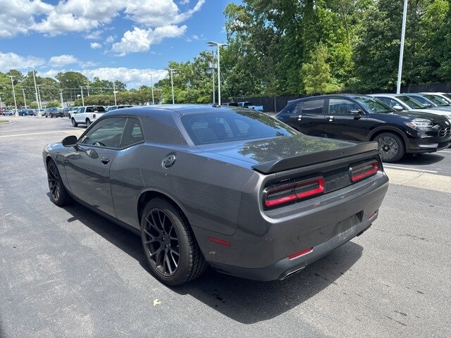 2022 Dodge Challenger GT photo 4
