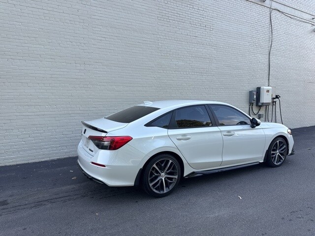 2022 Honda Civic Touring photo 3