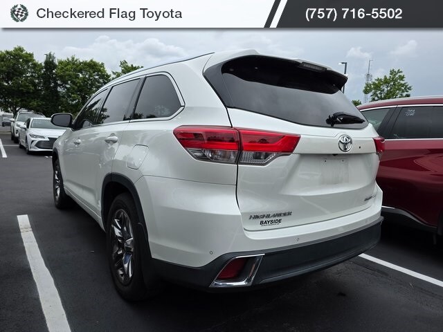 2017 Toyota Highlander Limited Platinum photo 4