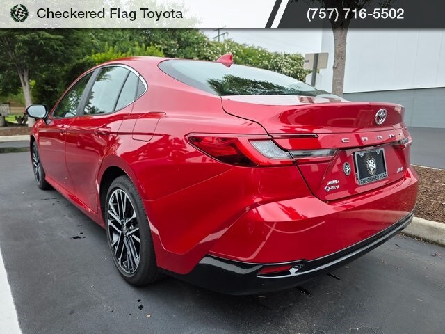 2025 Toyota Camry XLE photo 4