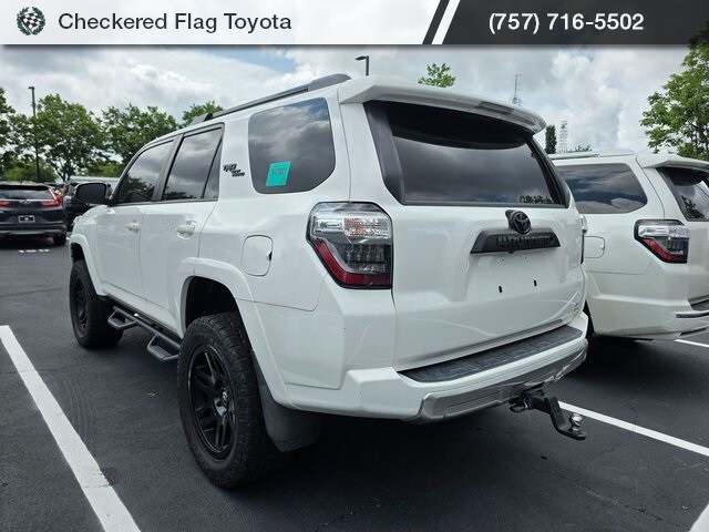 2019 Toyota 4Runner TRD Off-Road Premium photo 4