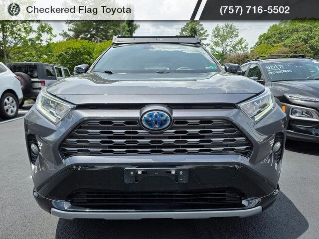 2021 Toyota RAV4 Hybrid XSE photo 2