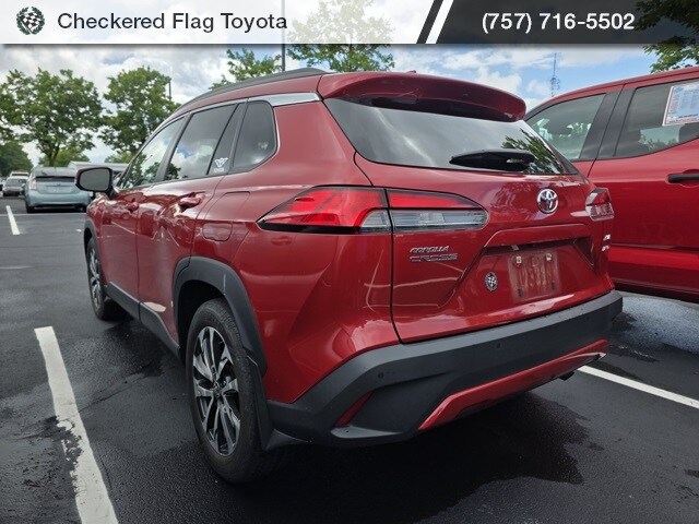 2022 Toyota Corolla Cross XLE photo 4