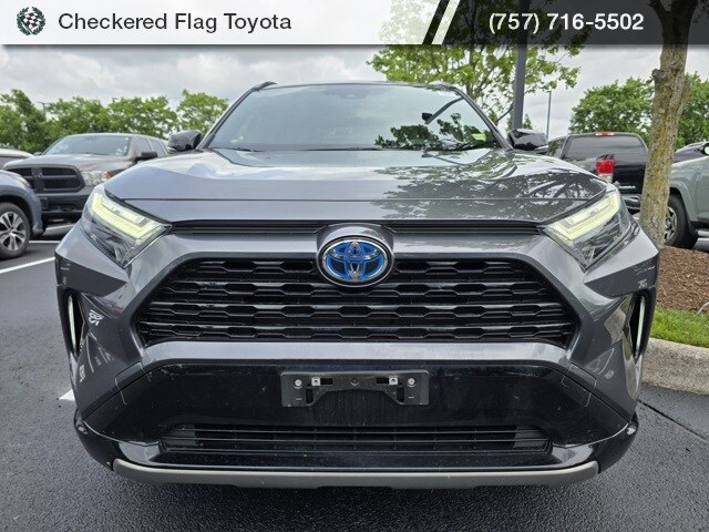 2023 Toyota RAV4 Hybrid XSE photo 2