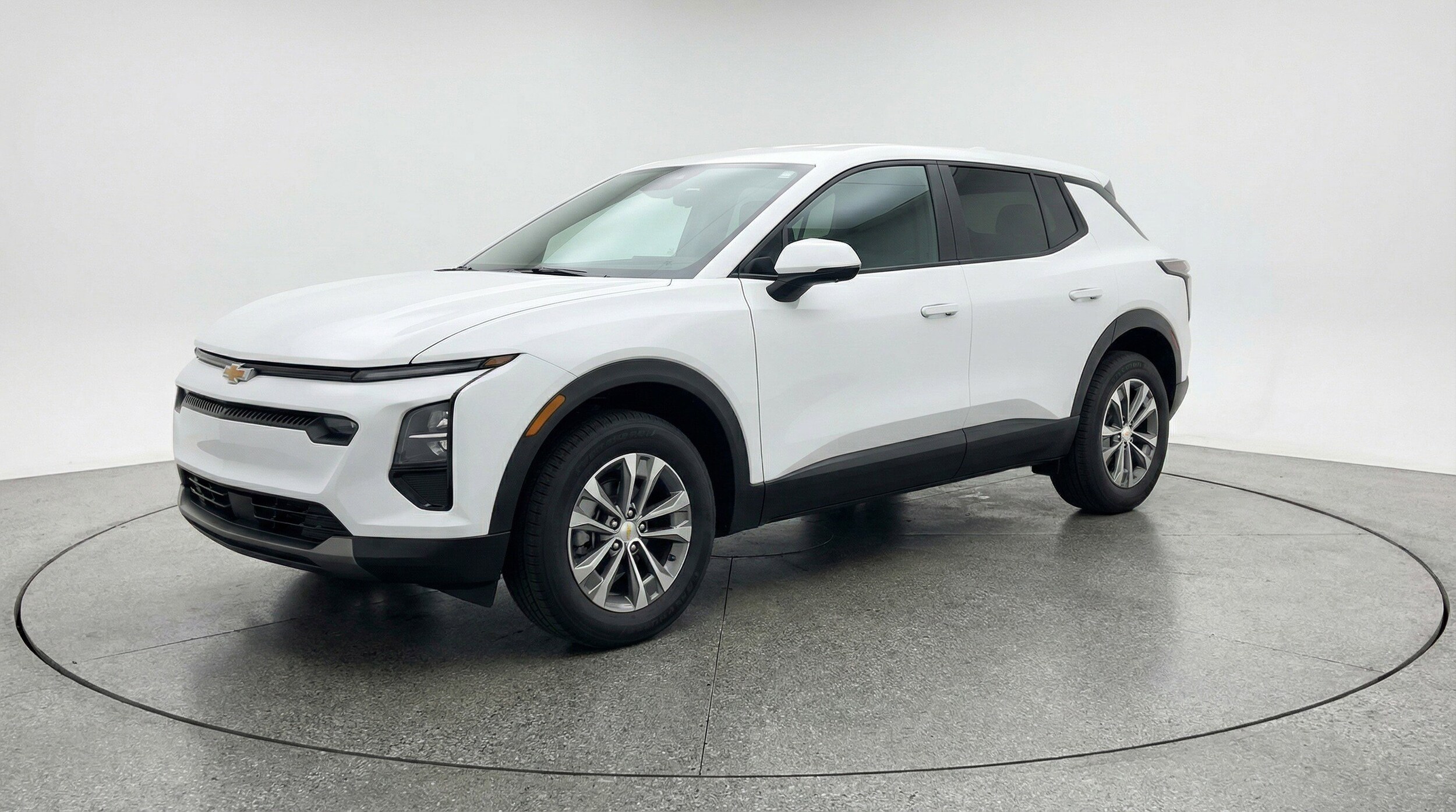 Thumbnail: 2025 Chevrolet Equinox - 3