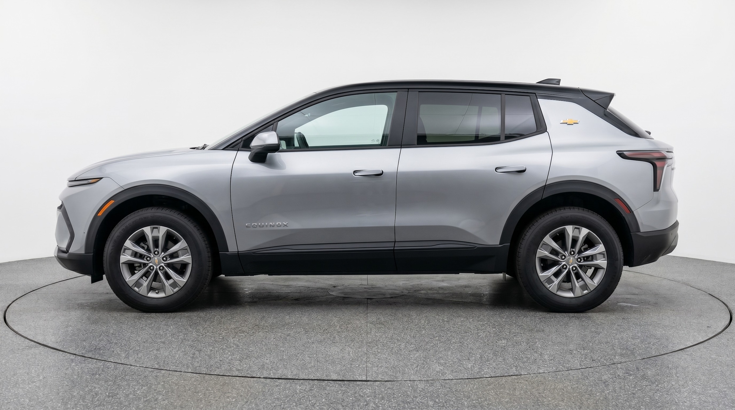 Thumbnail: 2025 Chevrolet Equinox - 4