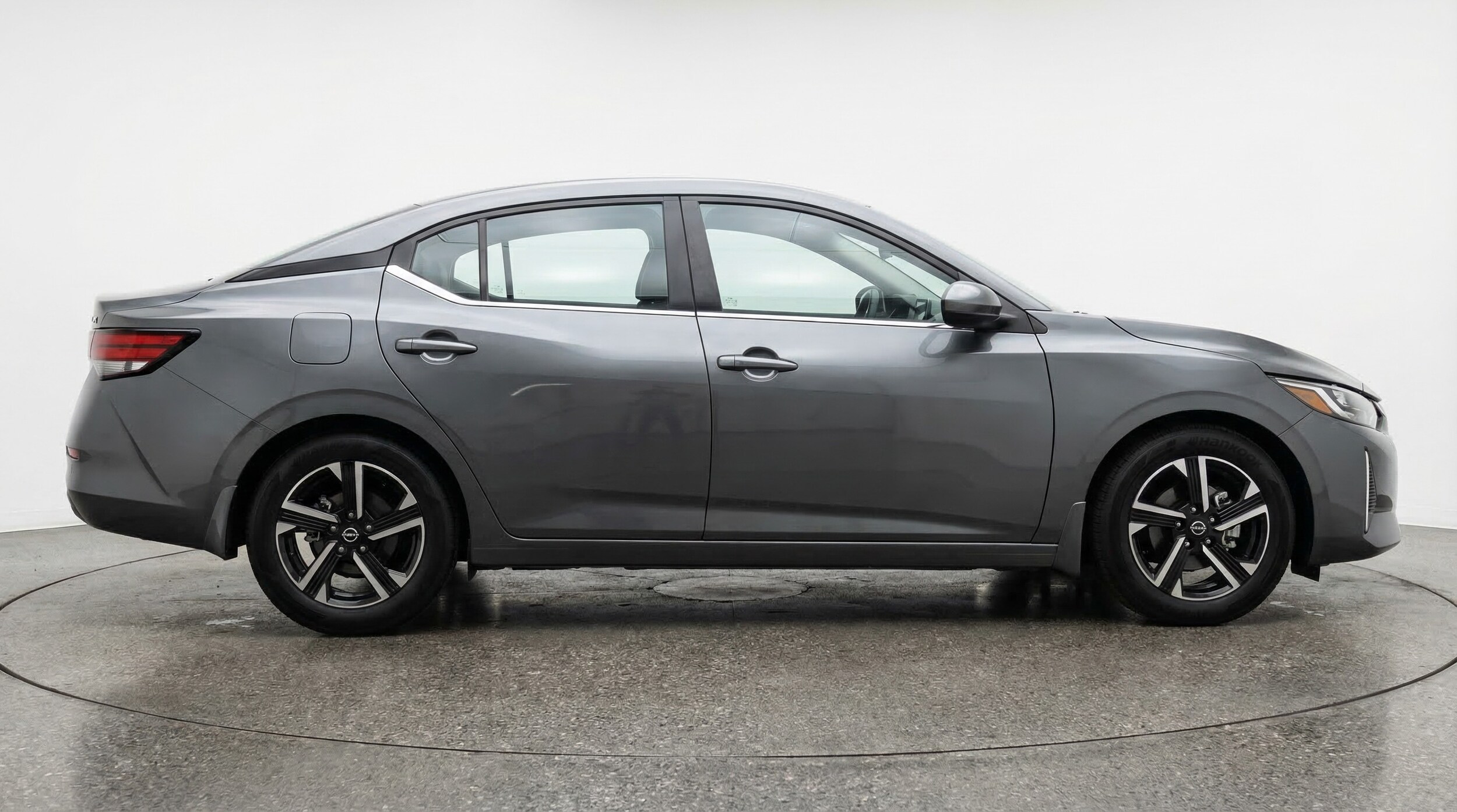 Thumbnail: 2025 Nissan Sentra - 8