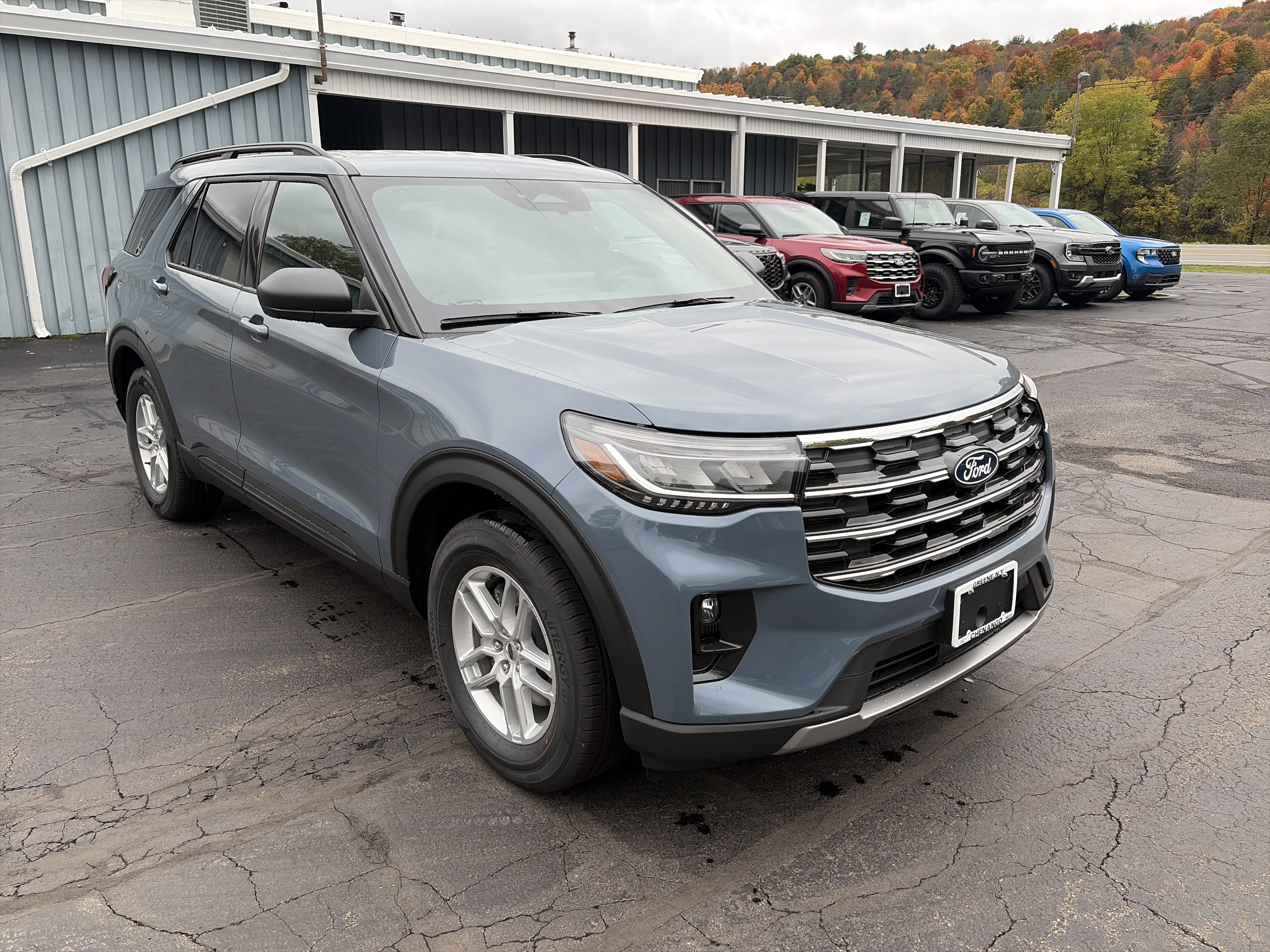  Ford Explorer