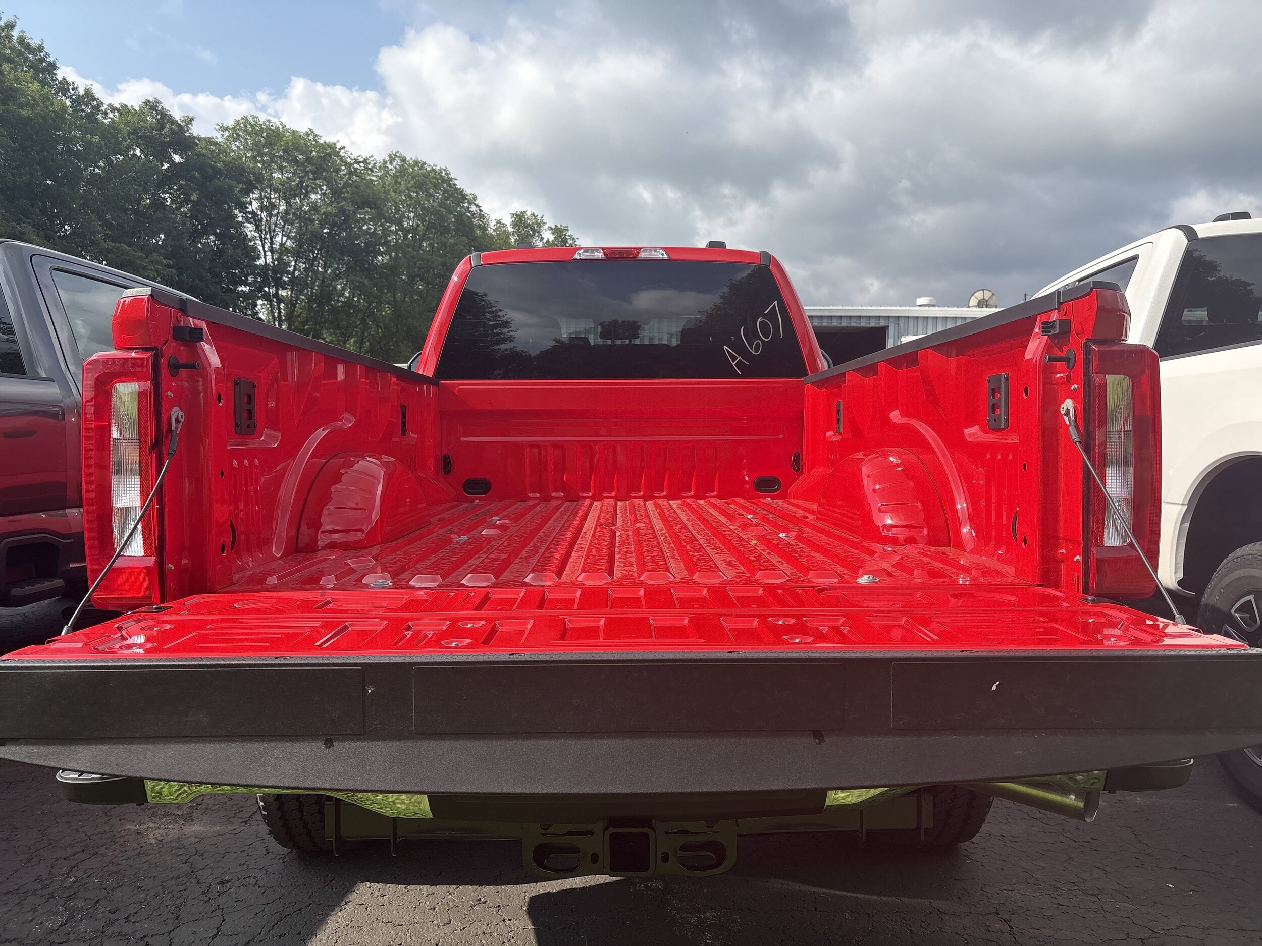 2025 Ford F-250 XLT photo 4