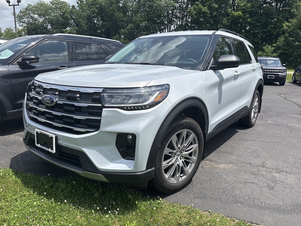 Used 2026 Ford Explorer Active w 200A Pkg