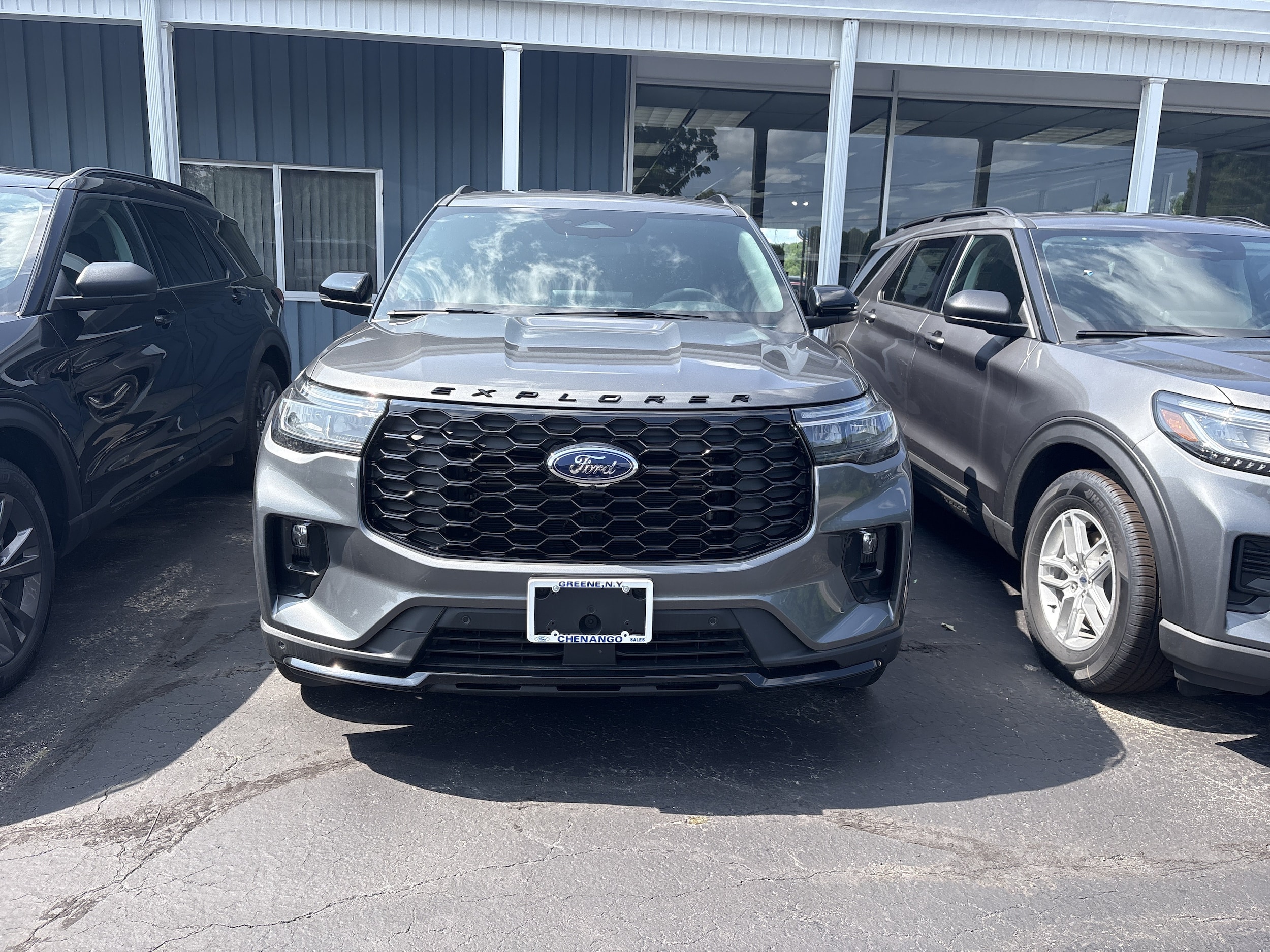 2026 Ford Explorer ST-Line 4WD 