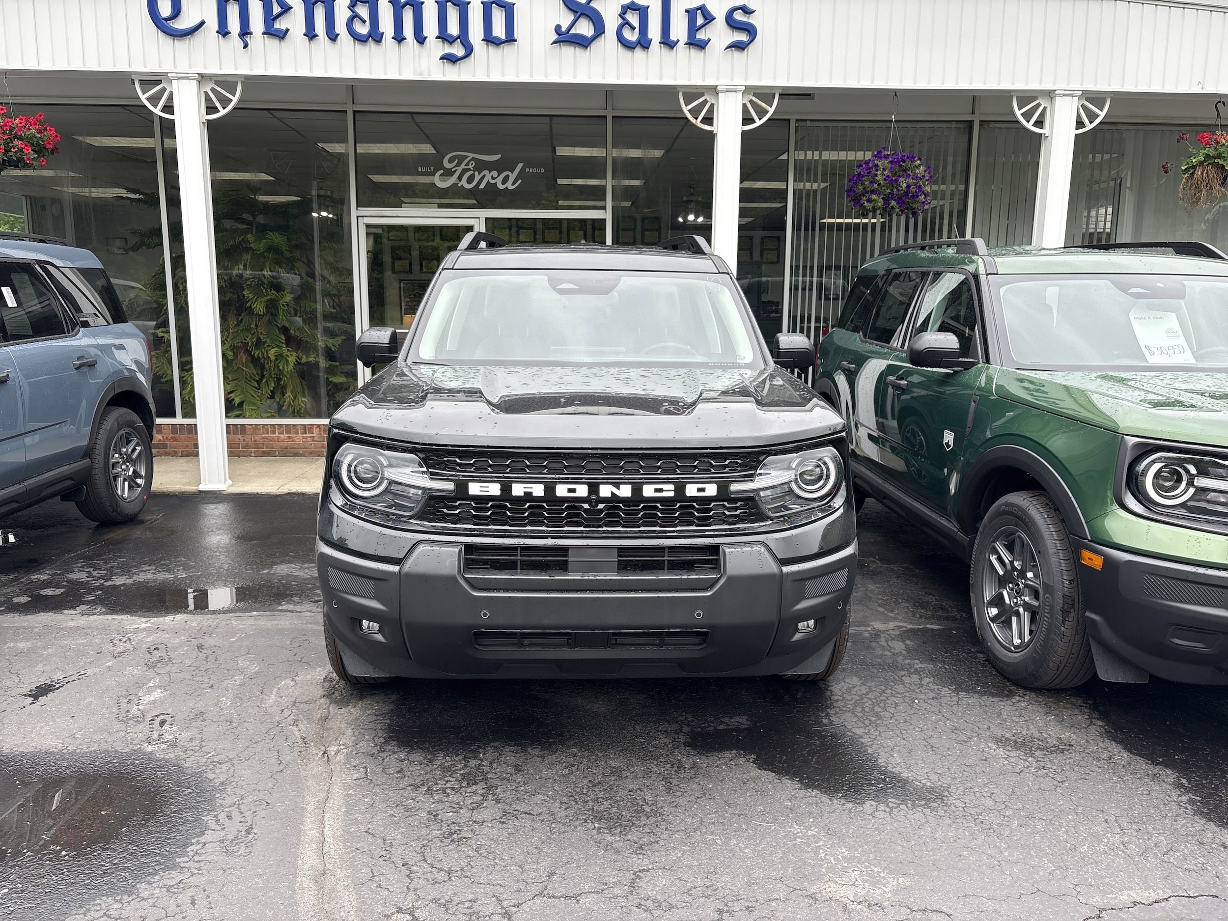 2025 Ford Bronco Sport Outer Banks 4x4 