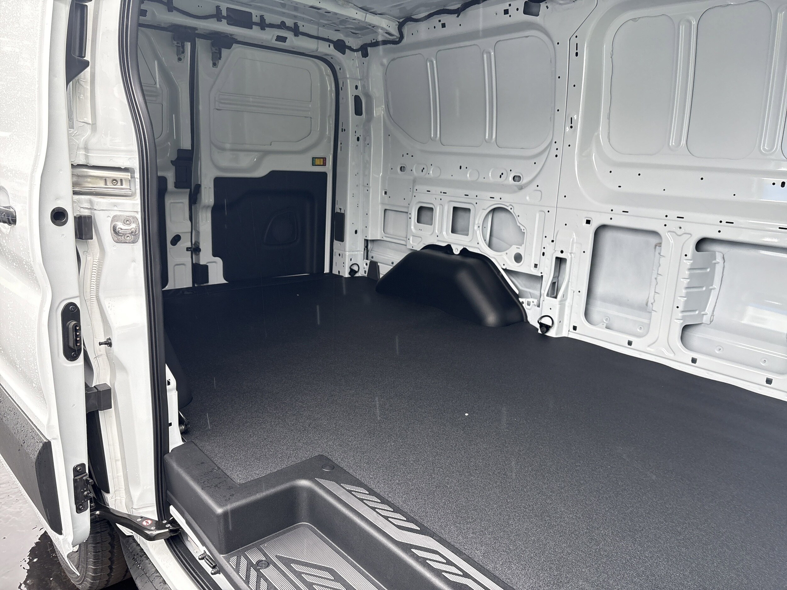 2024 Ford Transit Van Base - Photo 9