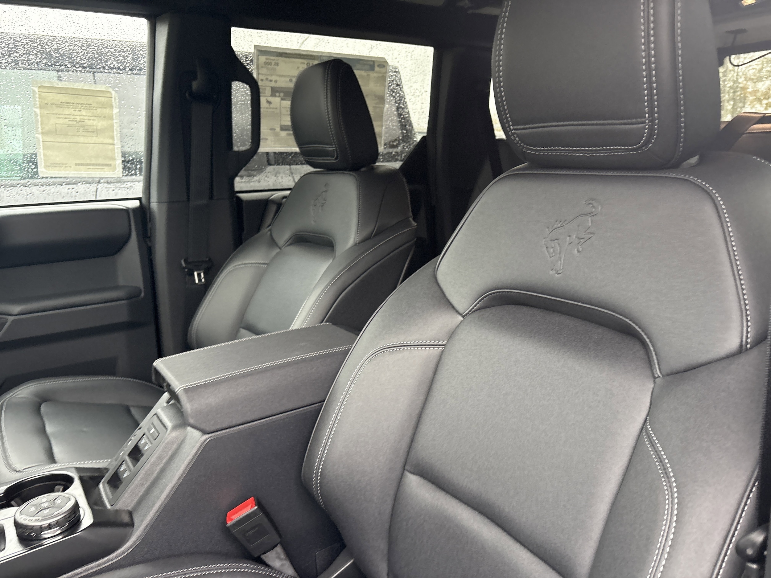 2025 Ford Bronco 4-Door Badlands - Photo 9