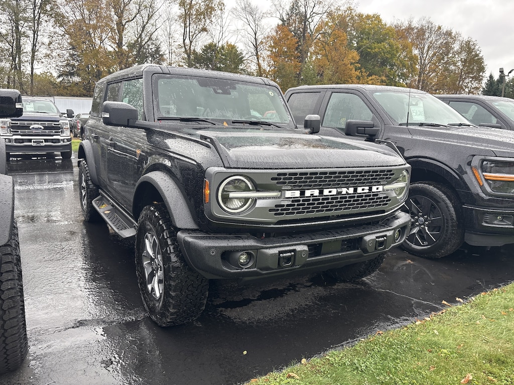 New 2025 Ford Bronco Badlands Badlands Advanced 4x4