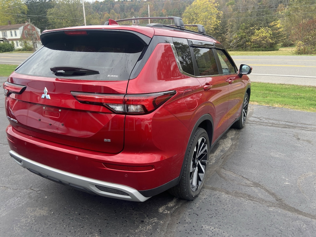 Used 2023 Mitsubishi Outlander