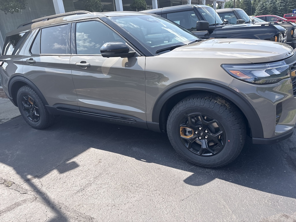 New 2026 Ford Explorer Tremor Tremor 4WD