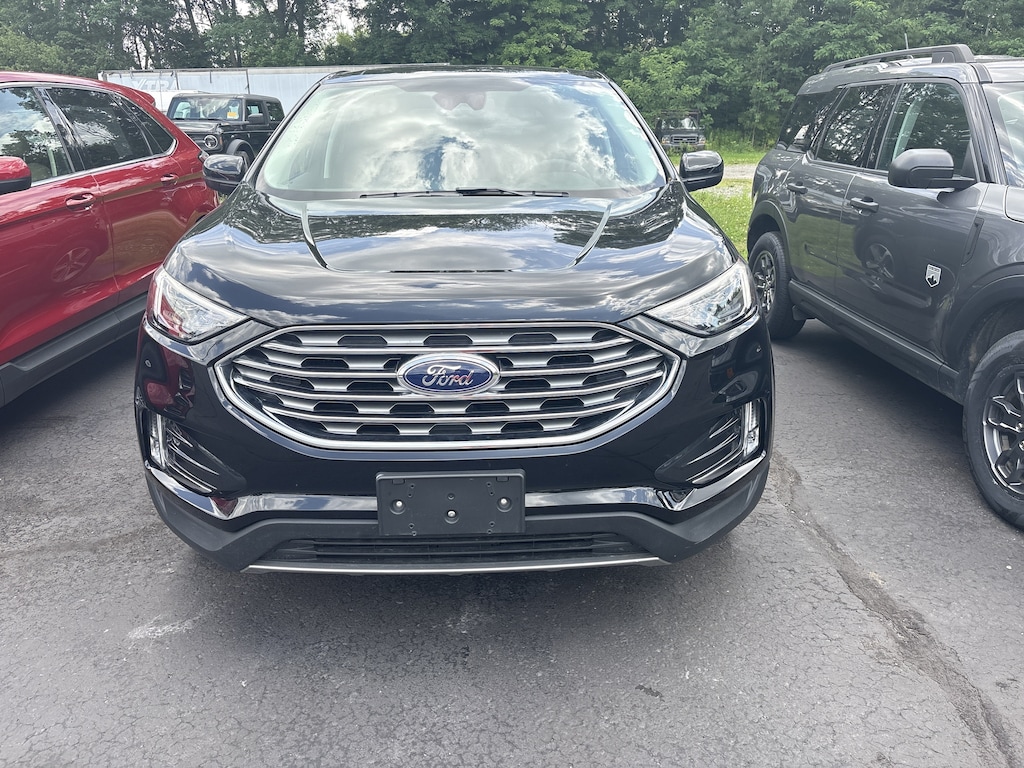 Used 2022 Ford Edge