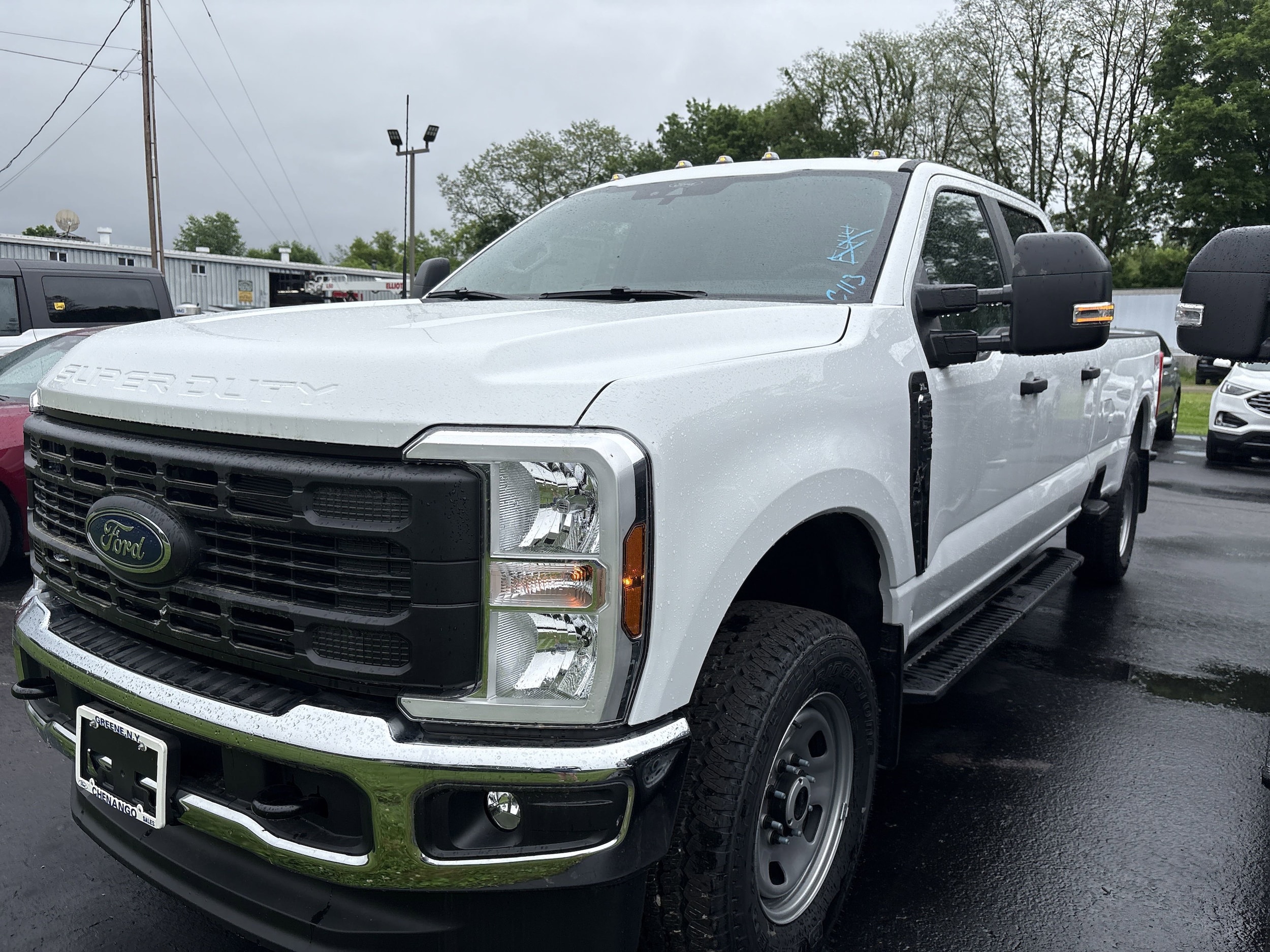 2025 Ford F-350 XL photo 3