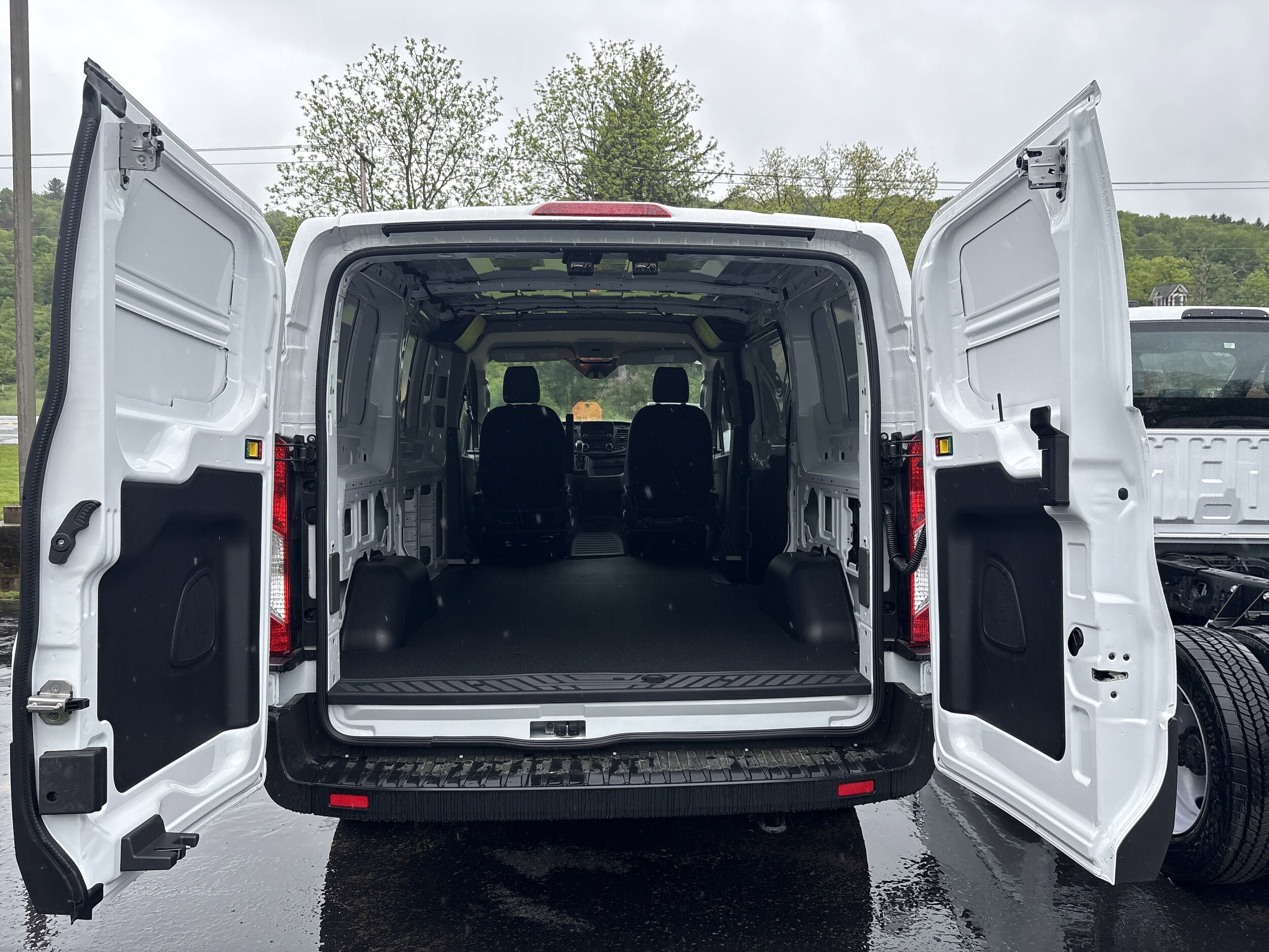 2024 Ford Transit Van Base - Photo 6