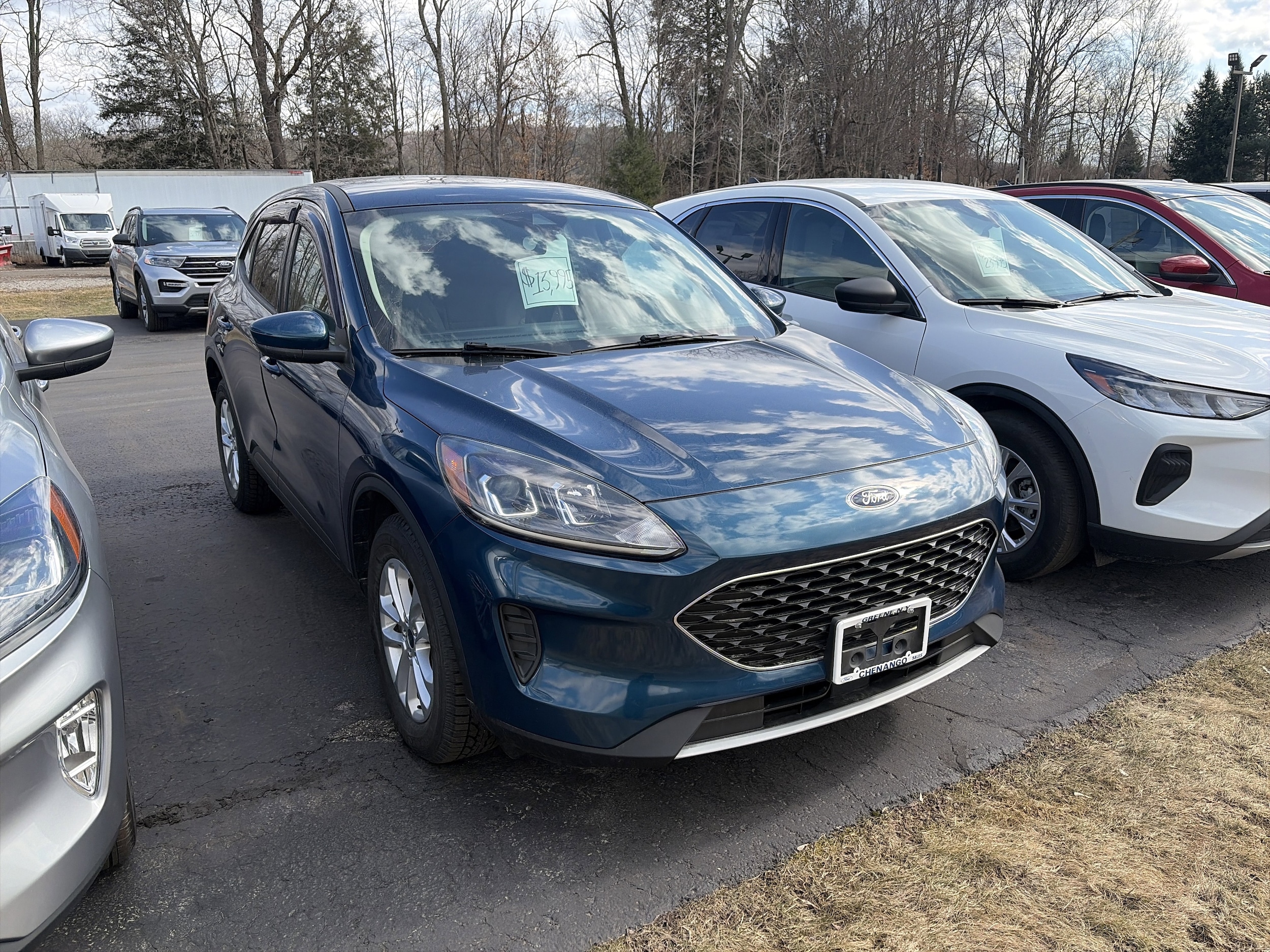 2020 Ford Escape SE