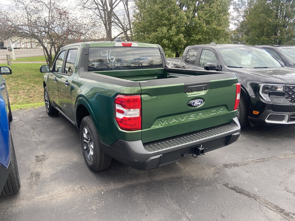 New 2025 Ford Maverick XLT XLT AWD SuperCrew