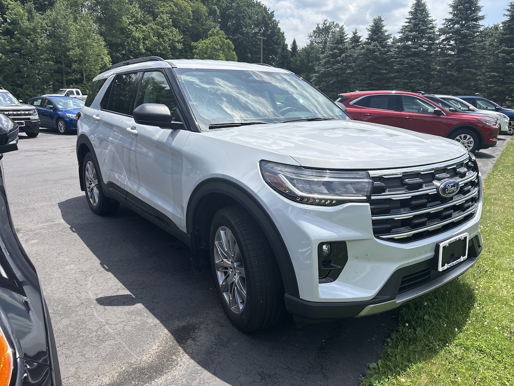 Used 2026 Ford Explorer Active w 200A Pkg