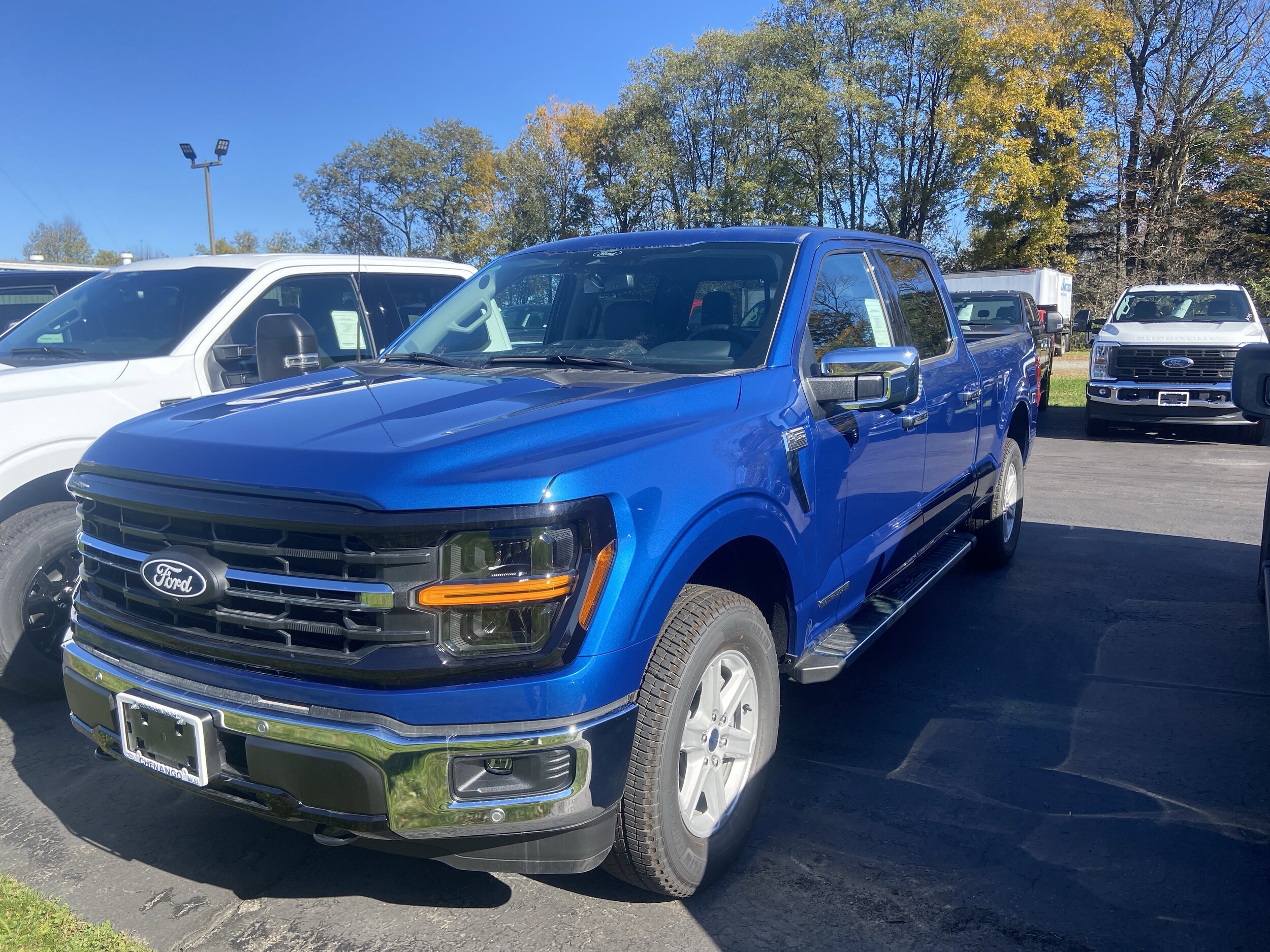 2025 Ford F-150 XLT photo 4