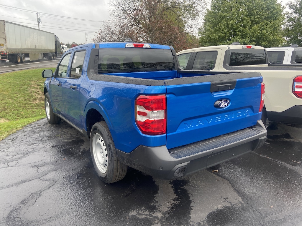 New 2025 Ford Maverick XL XL AWD SuperCrew
