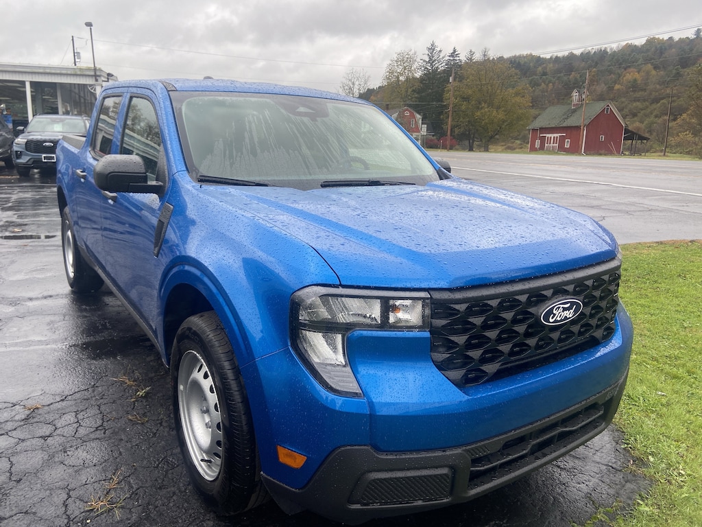 New 2025 Ford Maverick XL XL AWD SuperCrew