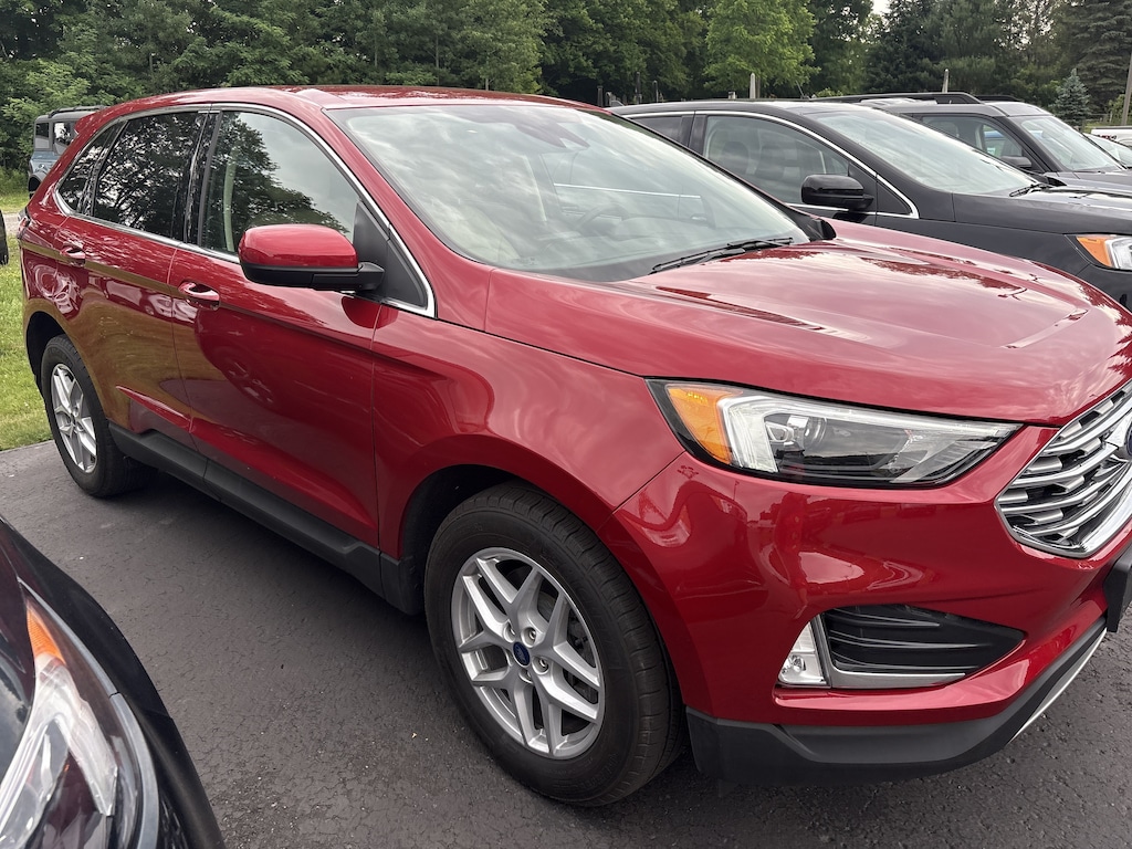 Used 2022 Ford Edge